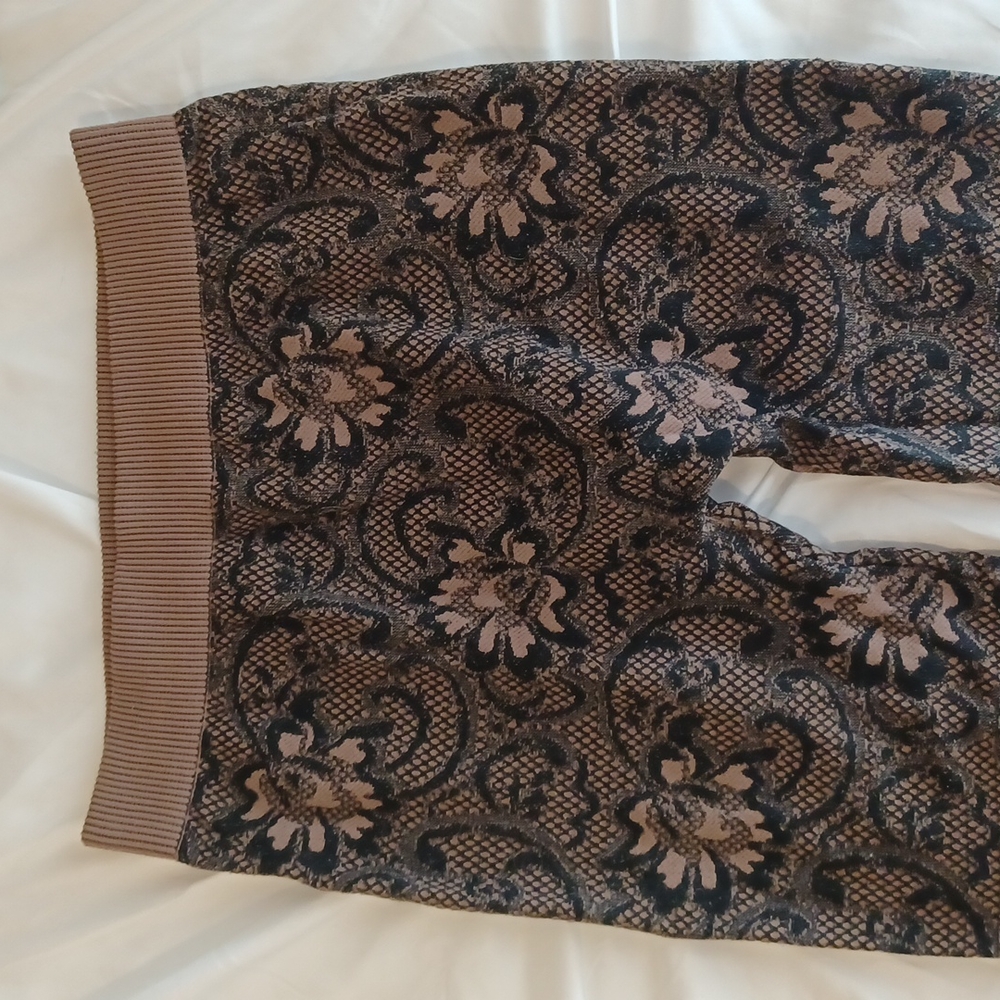 NIKIBIKI lace print leggings/yoga pants - S
